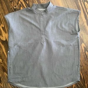 Rafaela™ Oversized Scrub Top- Graphite EUC